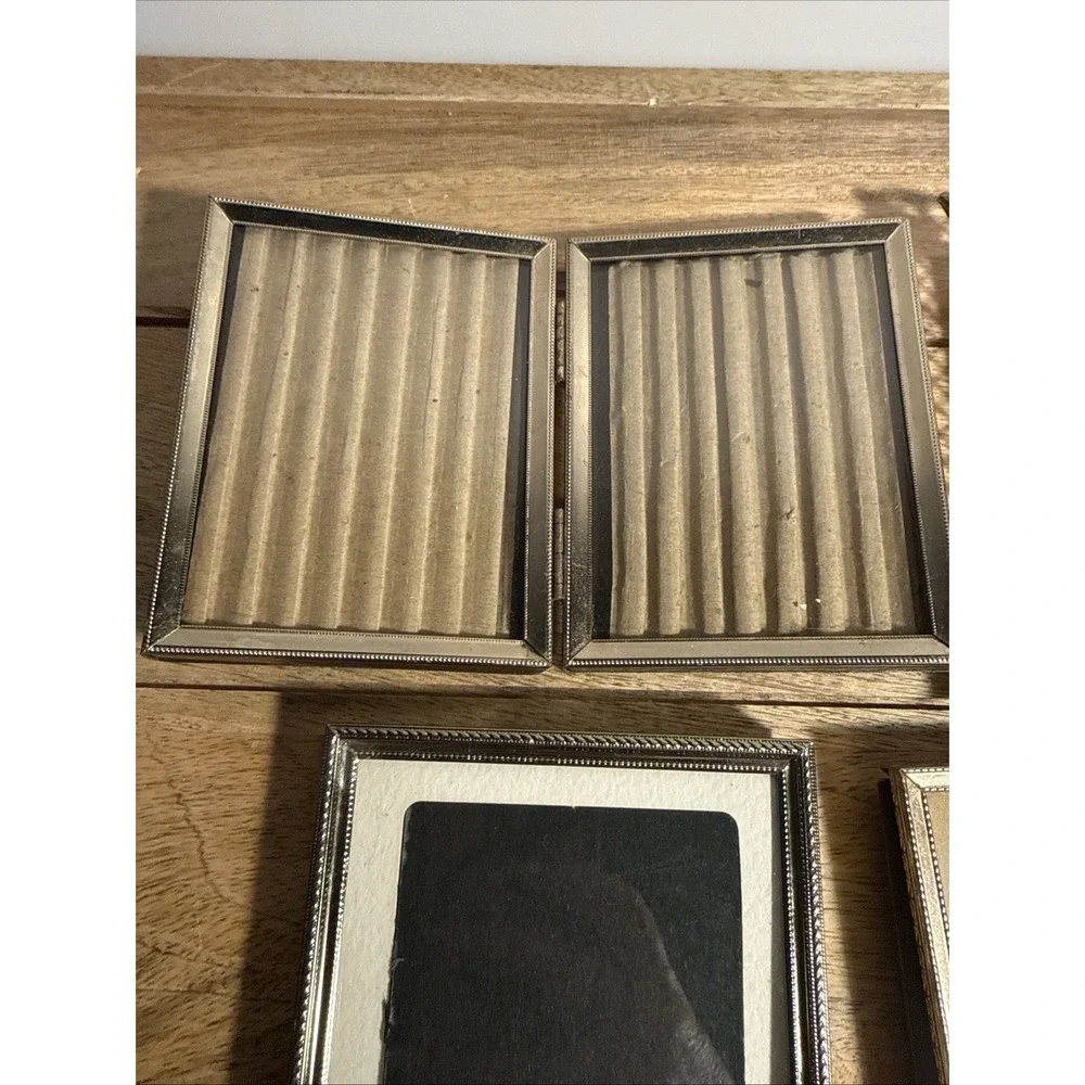 Lot Of 4 Vintage Small Ornate Mixed Metal Brass Picture Frames Gallery Wallet